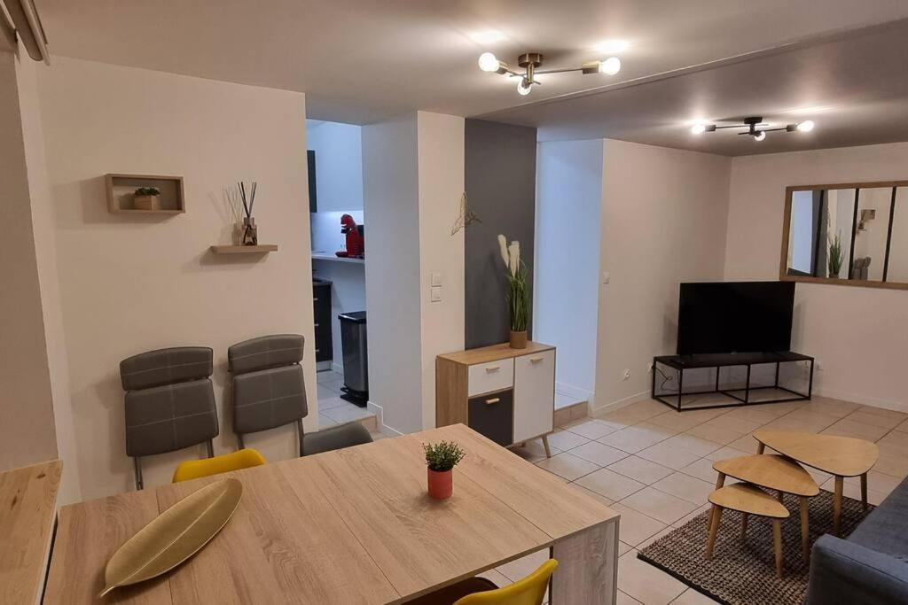 Maisonnette Design Le Cosy - Amazon Prime - A 3Mn A Pied Du Marche - Non Climatise - Surgères Eksteriør bilde